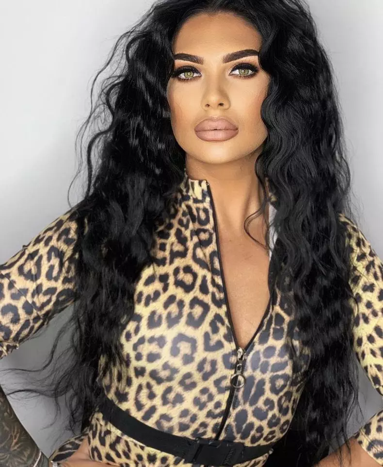 cum arata acum daiana