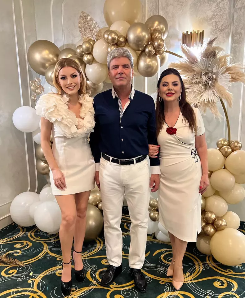 Elena Gheorghe și părinții ei, Mărioara Man Gheorghe și Gheorghe Gheorghe