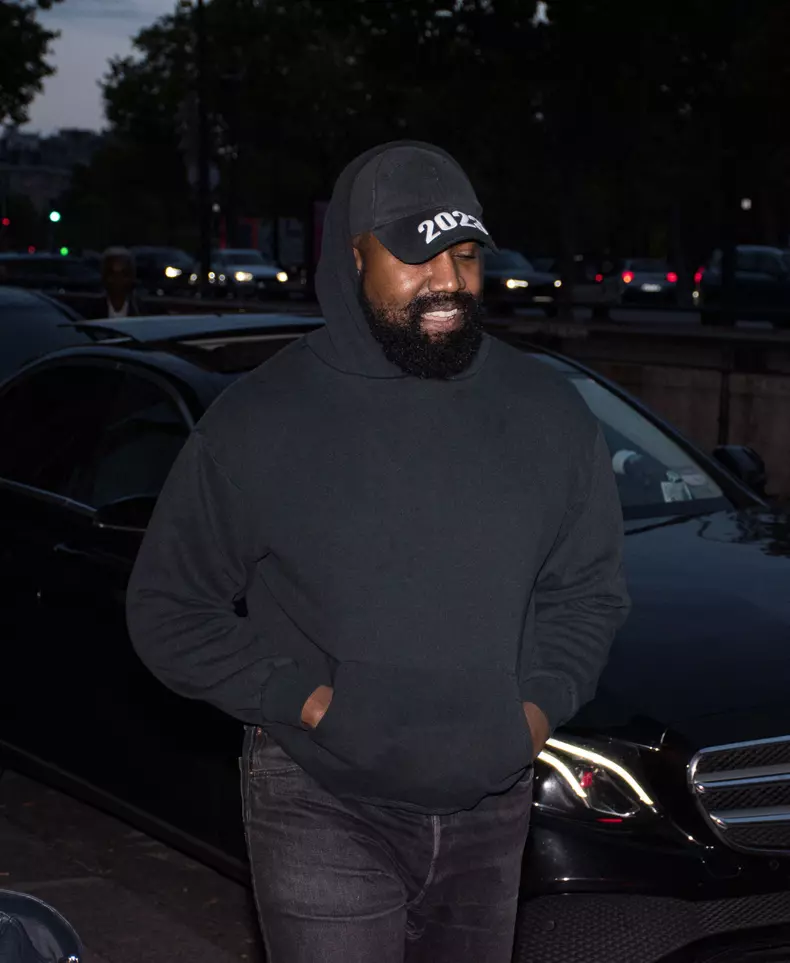 Kanye West a vrut să-și facă buncăr din casa de 57 de milioane de dolari. Reacția arhitectului