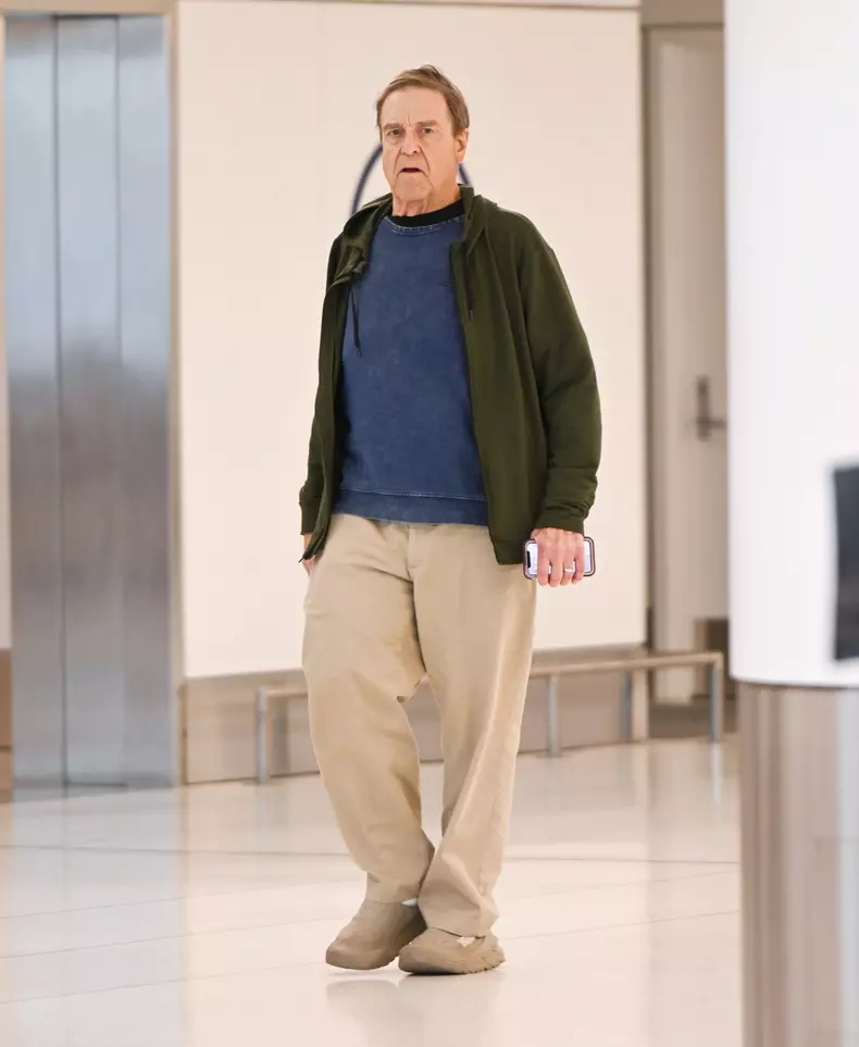 Cum arată acum John Goodman, după ce a slăbit 90 de kilograme