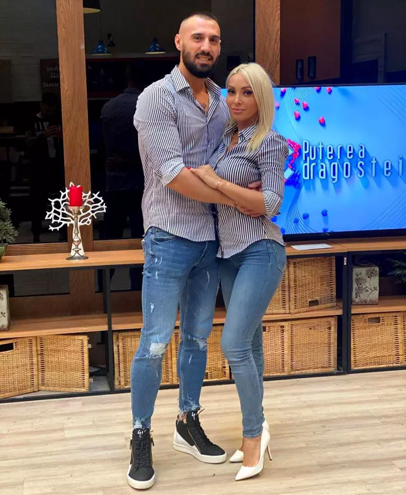 Andreea-Pirui-_i-Marius-de-la-Puterea-Dragostei-s-au-despar_it-5-840x1024