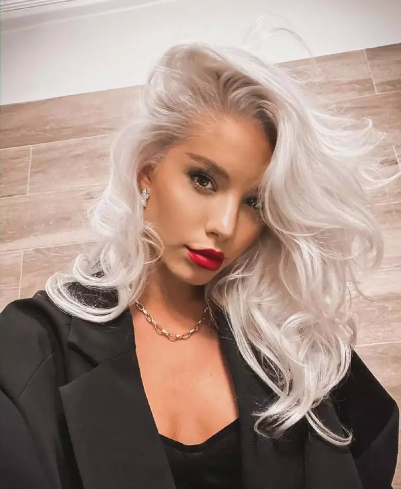 carmen grebenisan 29 de ani