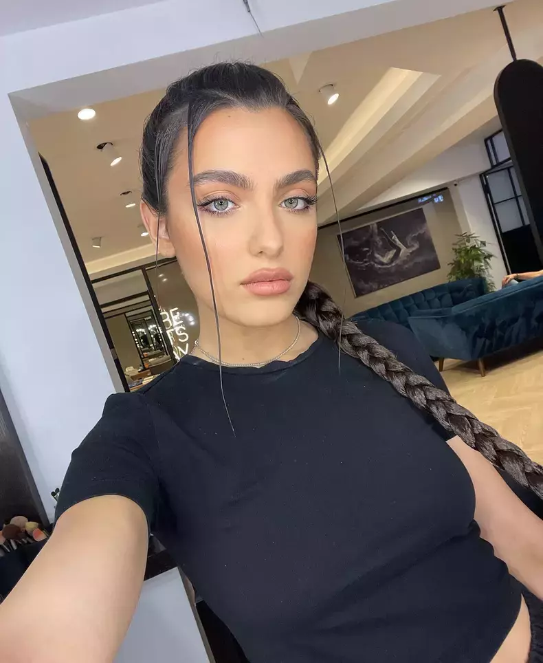 alexia-eram-pe-ce-cheltuie-banii-4