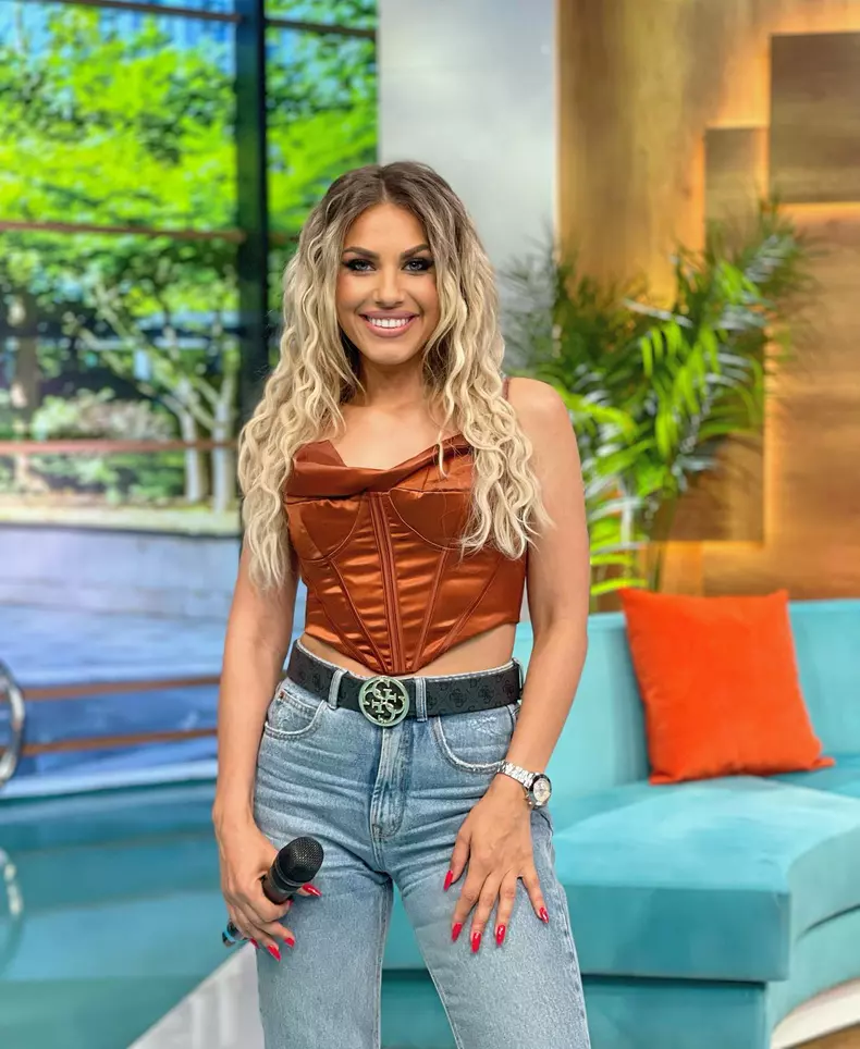 Amna-boala-incurabila-7