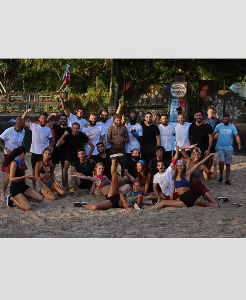 In-ce-va-investi-Mari-Fica-banii-castigati-la-Survivor-Romania-2022.-„Cheers-survivori-3-1