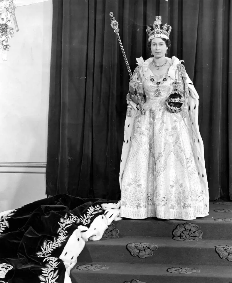 Princess Elizabeth Crowned Queen