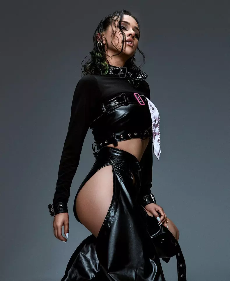 holy-molly-6