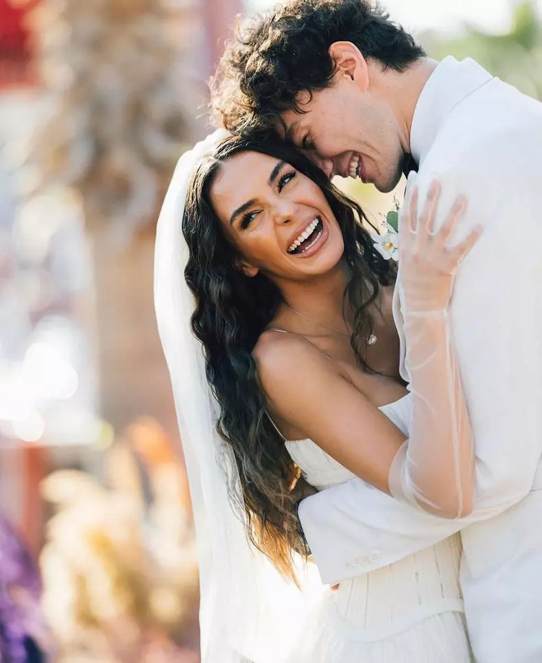 ebru-nunta-292175327_1024558214929085_4571278390900107808_n