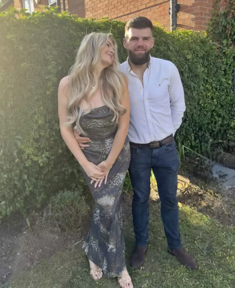 ellie si rhys 7