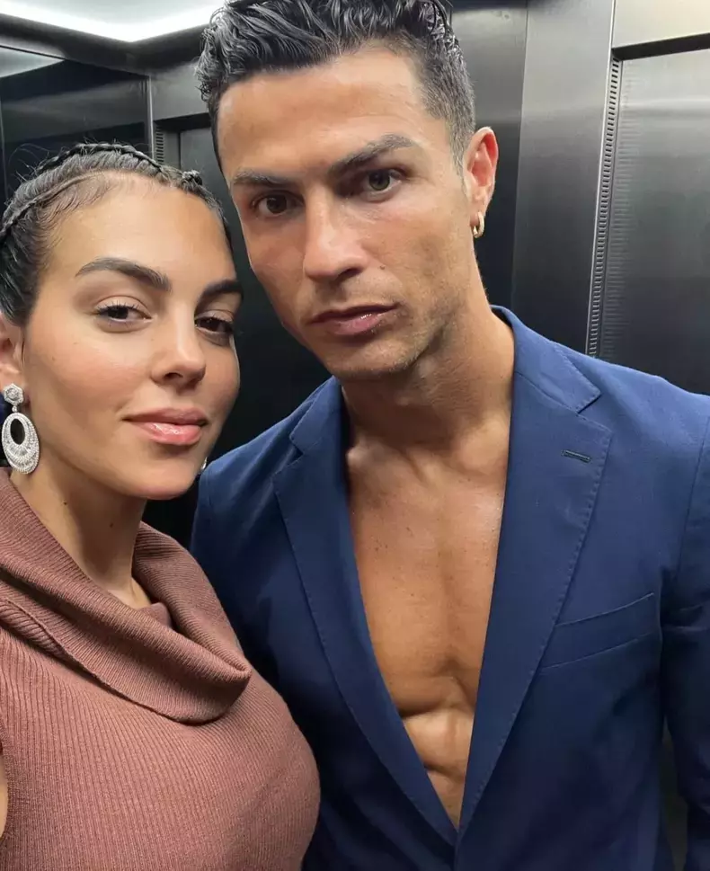 cristiano-ronaldo-si-georgina-rodriguez-4-1