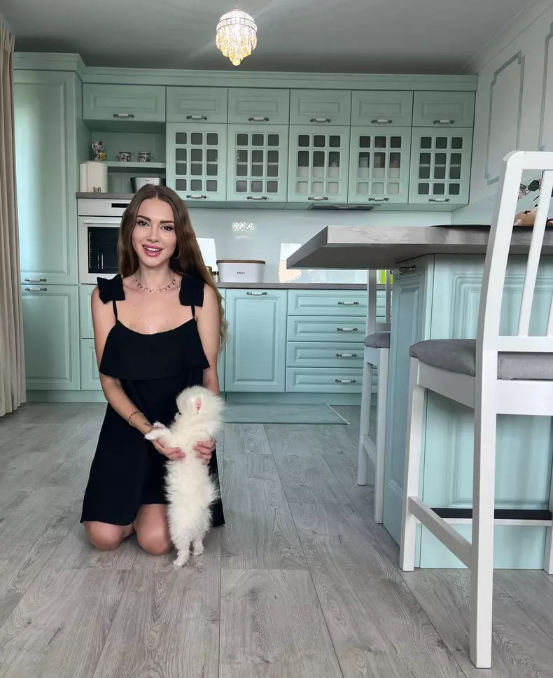 otilia-bilionera-locuieste-cu-chirie-1