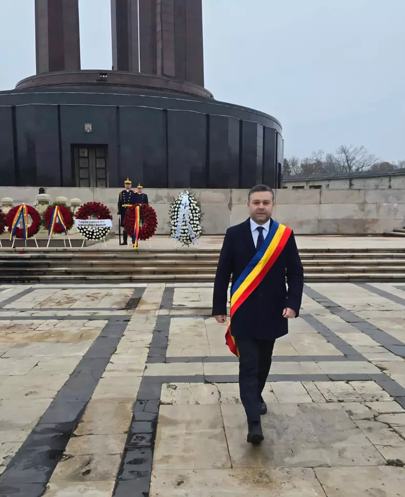 Ciprian Ciucu (8)