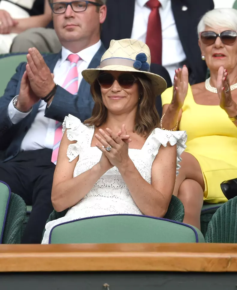 Pippa-Middleton-a-nascut-2