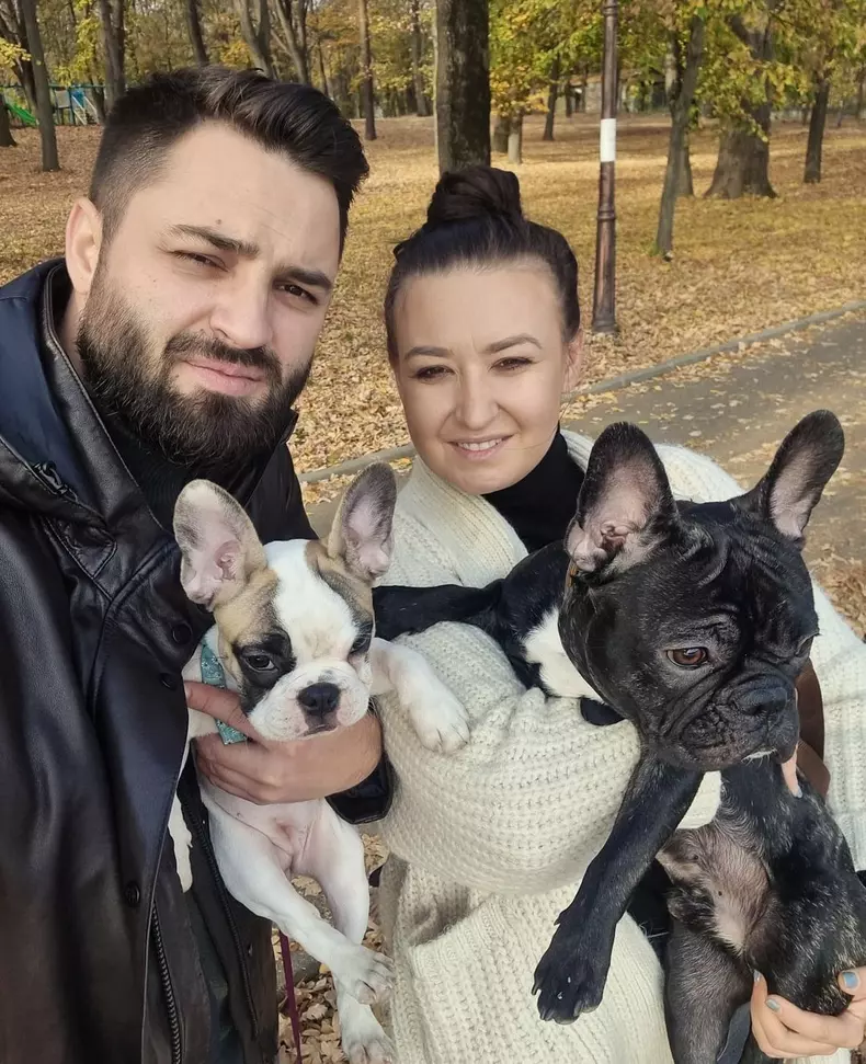 Roxana-Blenche-este-insarcinata-1-1