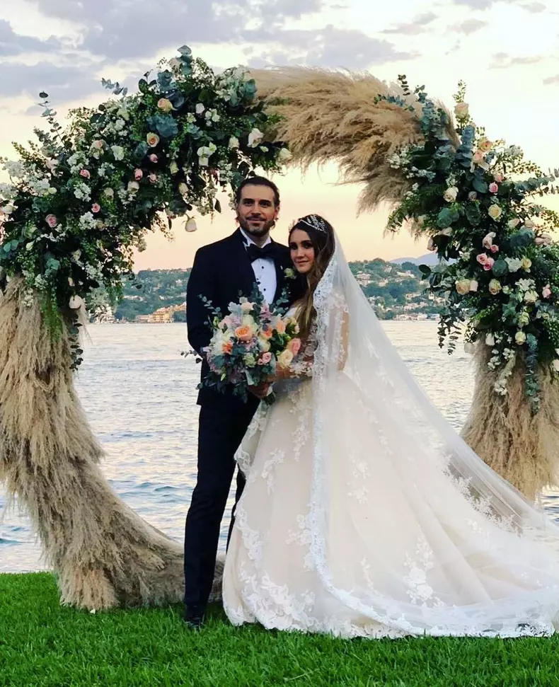 Dulce Maria și Paco Alvarez