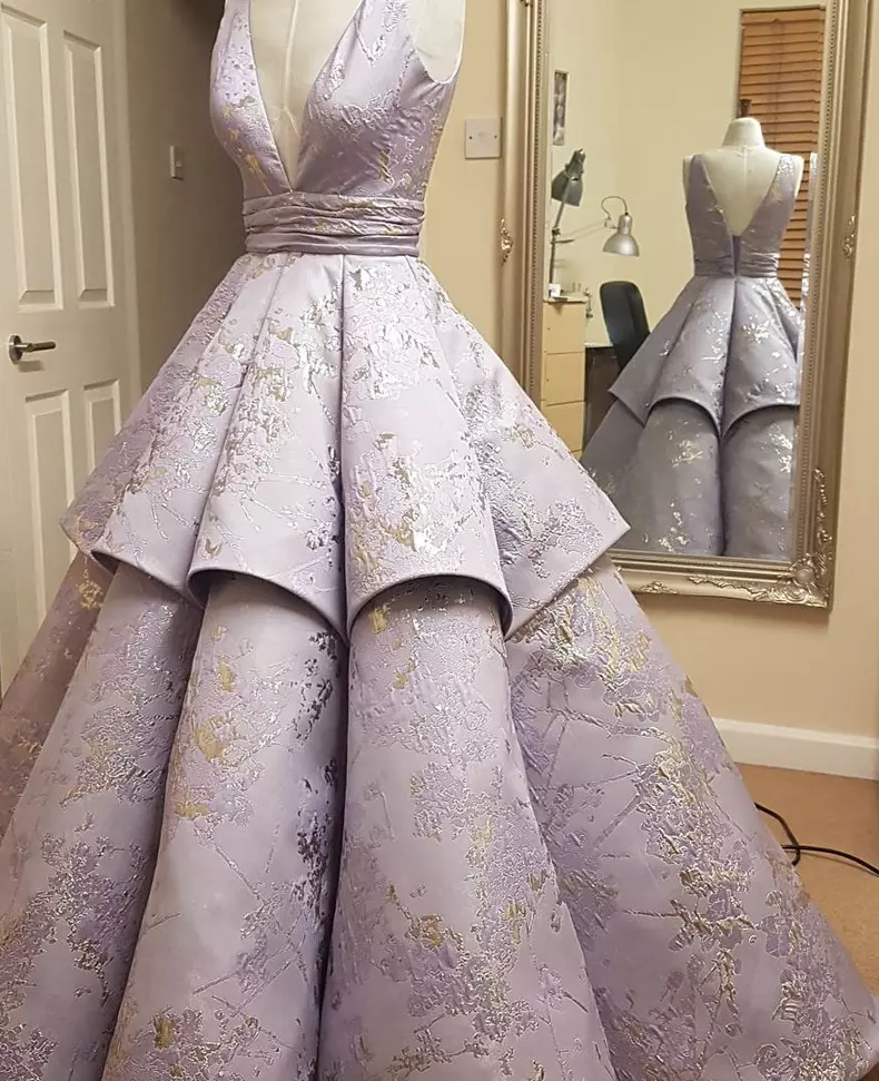 Claudia Florian româncă Bacău creații Ralph and Russo