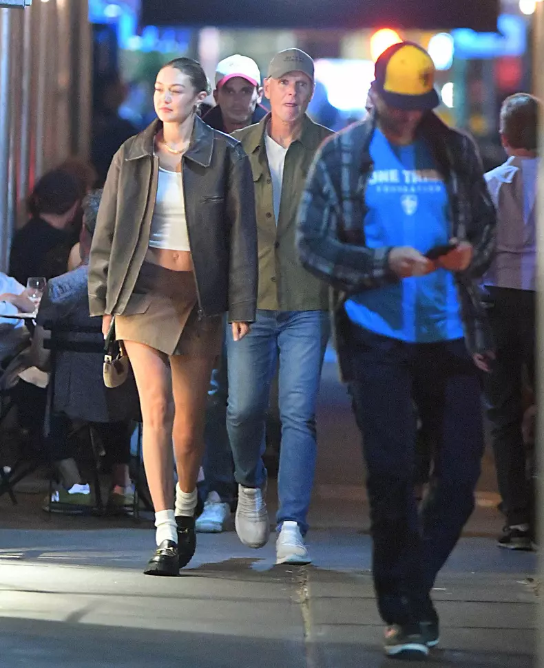Gigi Hadid și Bradley Cooper