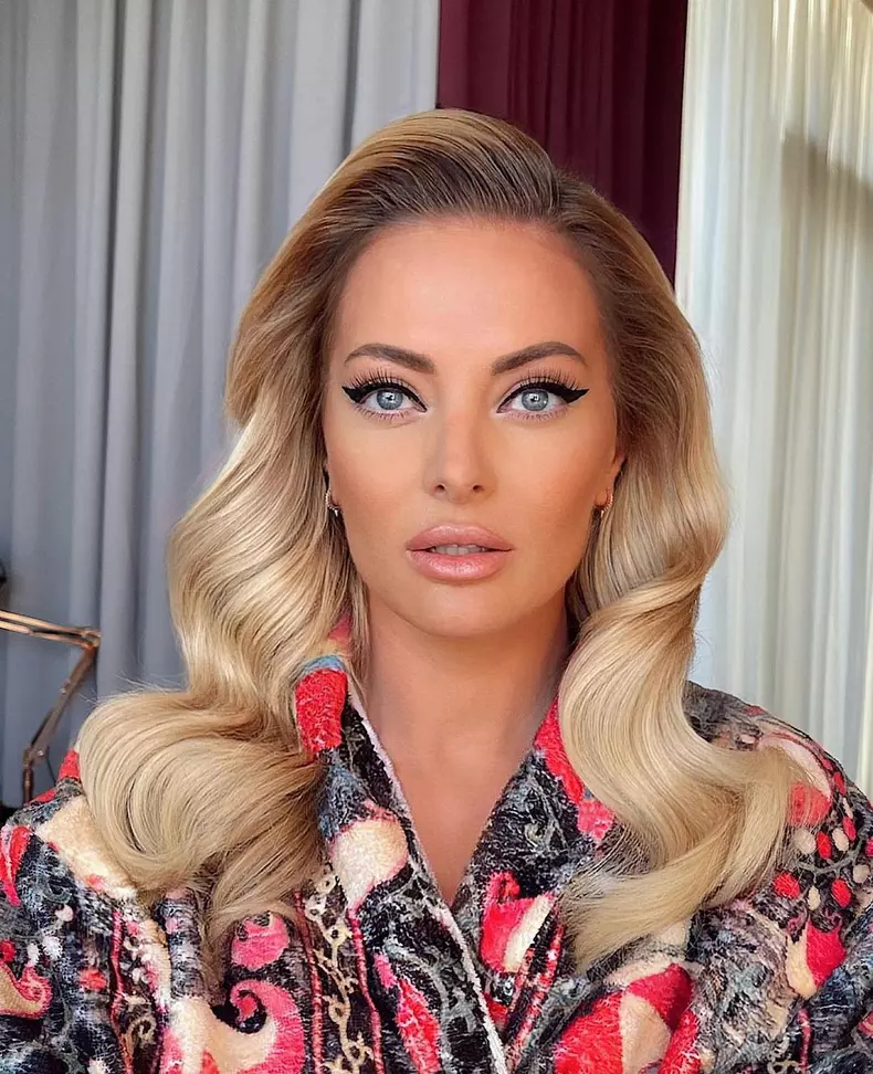 Marturisirea-socanta-facuta-de-Delia.-Ce-spune-despre-abuzurile-traite-in-timpul-perioadei-liceului-la-Dinu-Lipatti-2