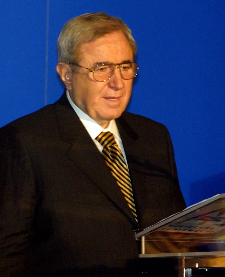 DAN MATEI AGATHON SI VIOREL PAUNESCU