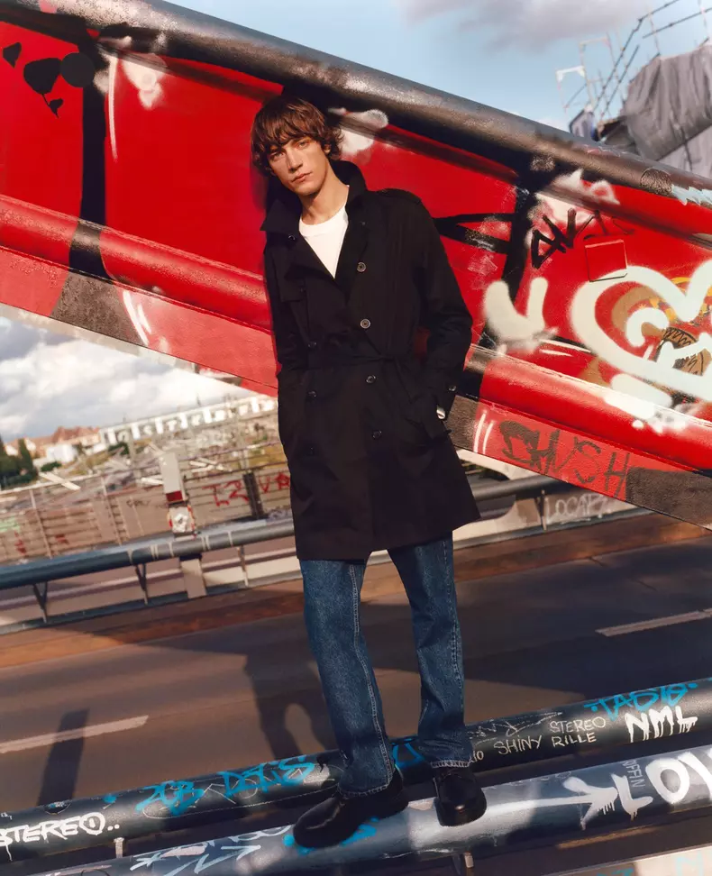 RESERVED_BW_08_2022_print-14_small_srgb_1