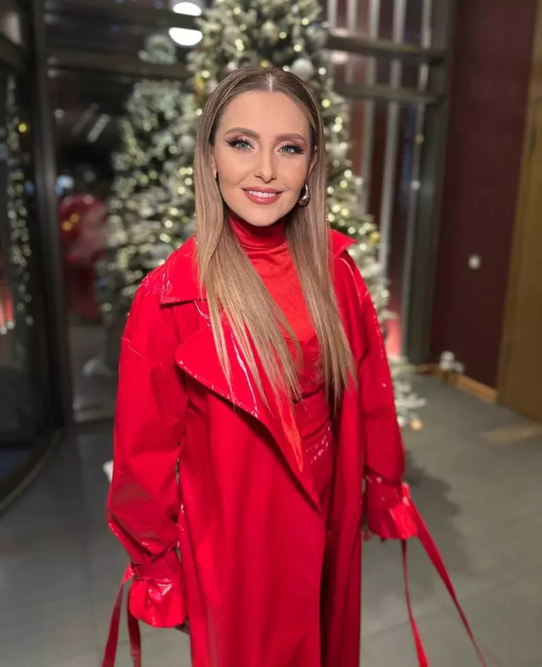Alina Sorescu, din nou fericită după divorțul de Alexandru Ciucu  (7)