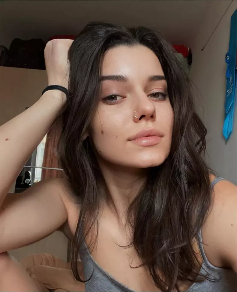 Chelsea-Grandabura-splash-7