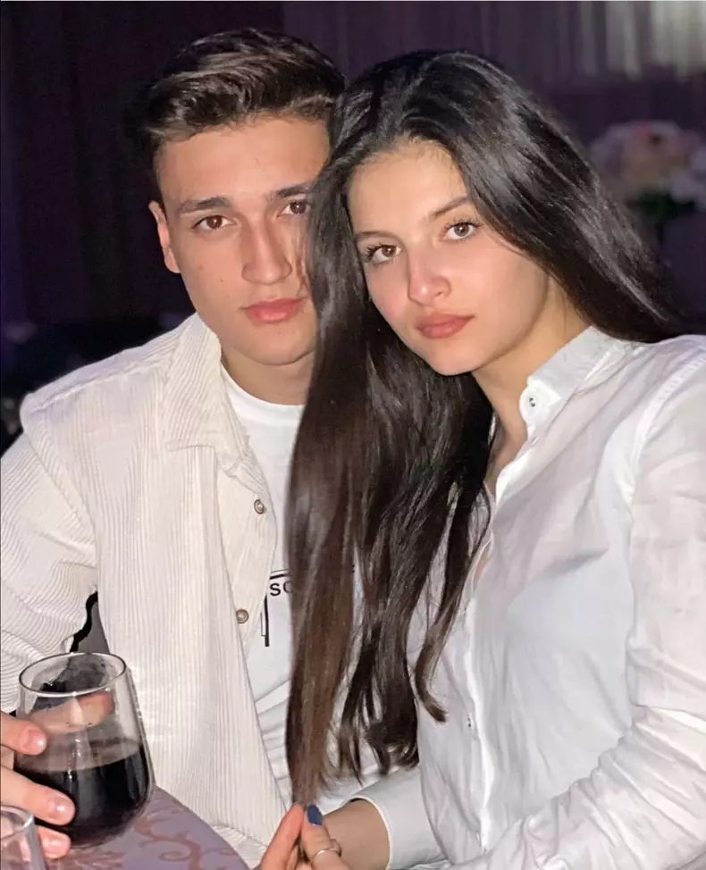 Fiica lui Liviu Vârciu și iubitul ei