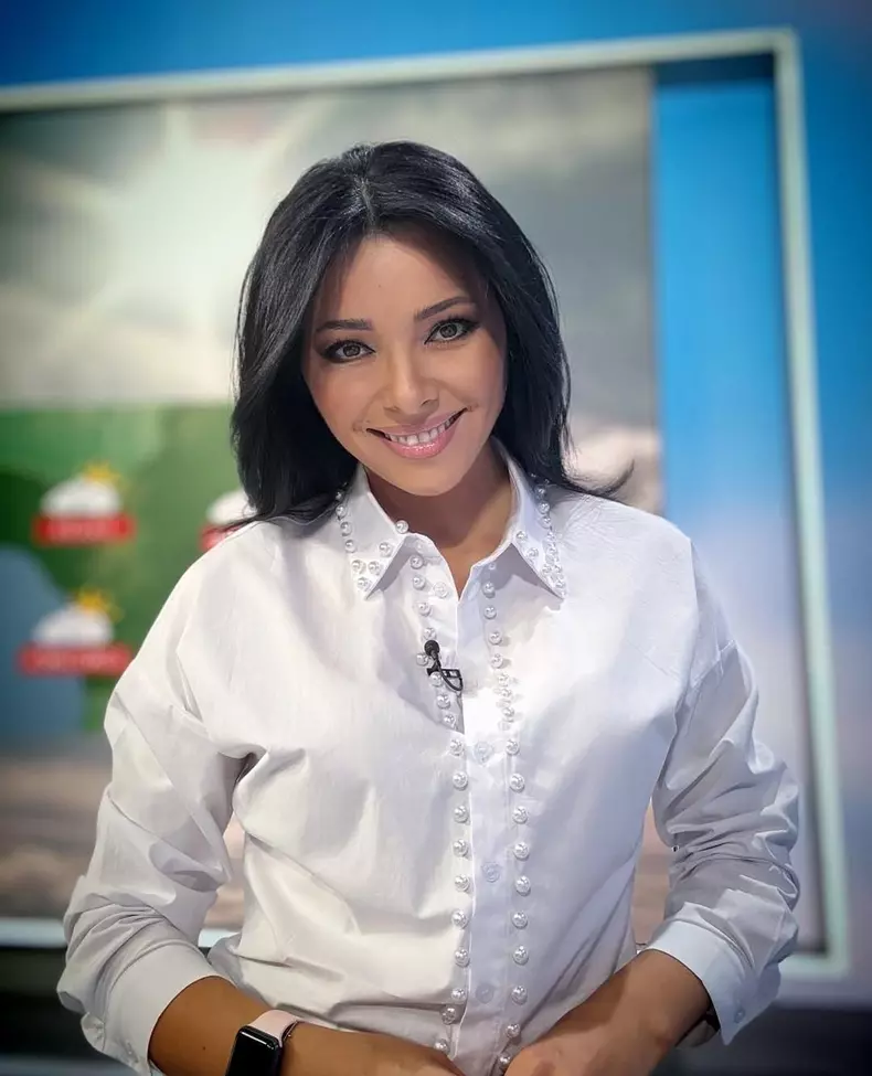 Corina Caragea chiulea de la ore ca să vadă meciuri (1)