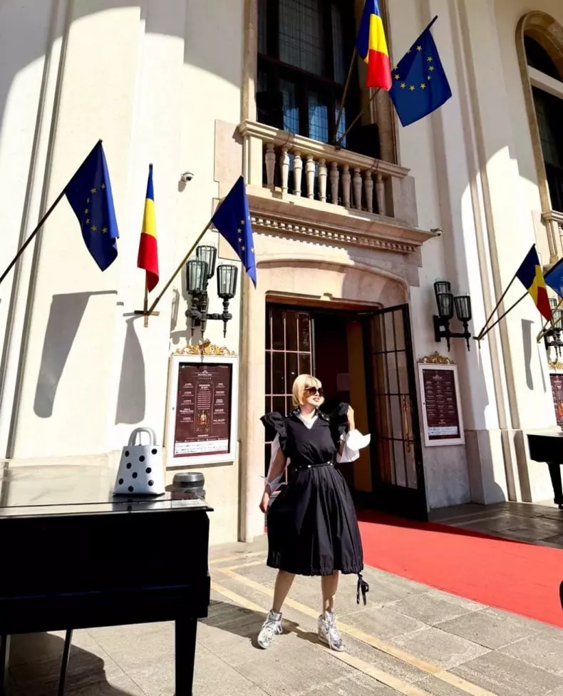 Cum arată Ozana Barabancea după liftingul facial. Vedeta a mărturisit că se vindecă greu: „Am rezultatul dorit”
