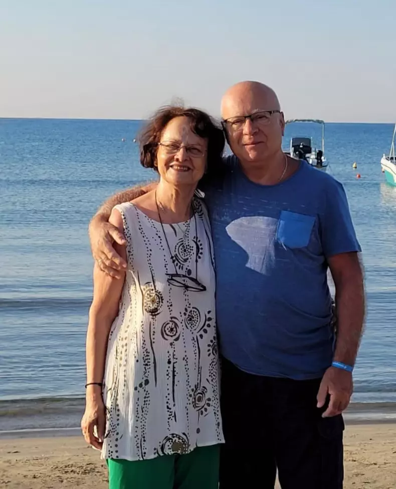 Simona Gherghe-mama-tata3