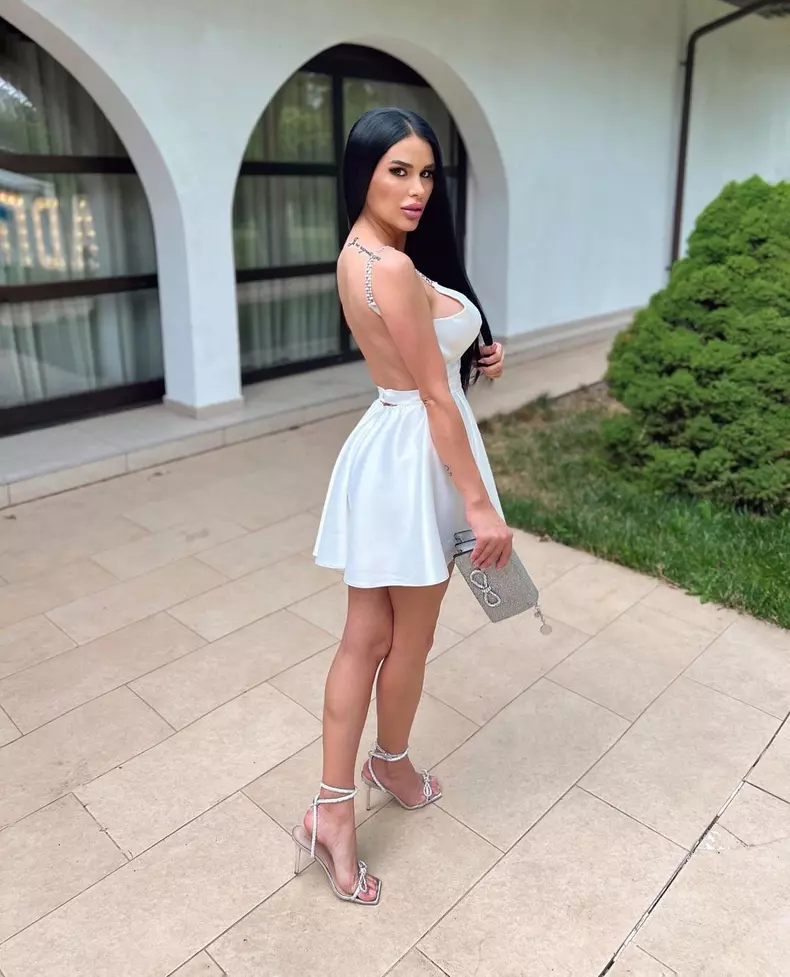 Daniela Crudu, despre motivul pentru care a născut prematur. De ce nu își alăptează fetița