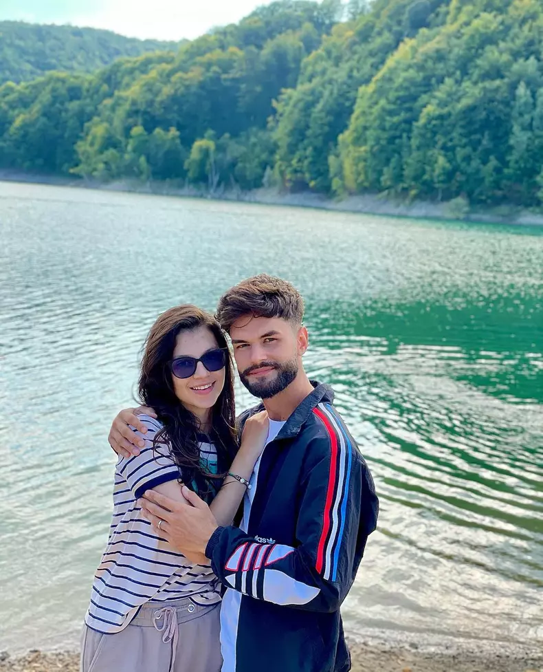 243341799_410375304157156_2294426983869001270_n