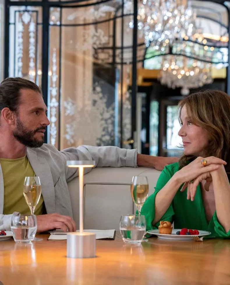 Primele imagini din sezonul 3 „Emily in Paris”, lansate de Netflix