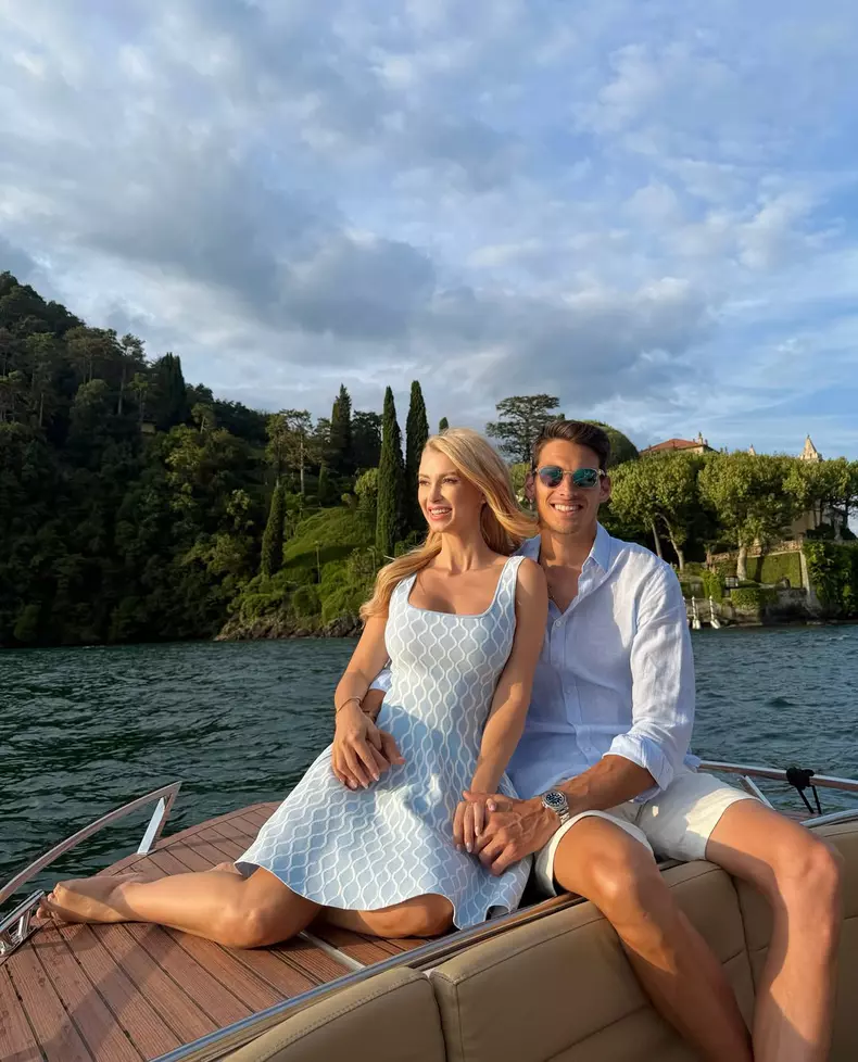 2. Andreea Bălan și Victor Cornea