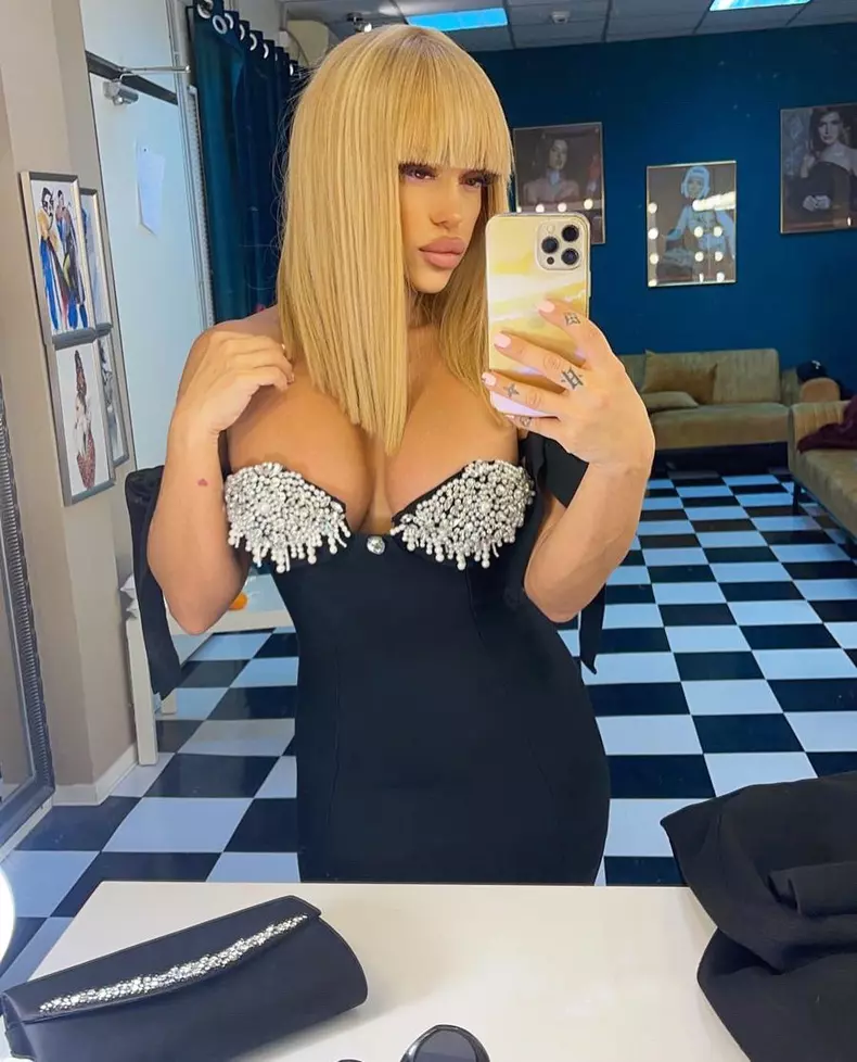 Anda Adam cantareata