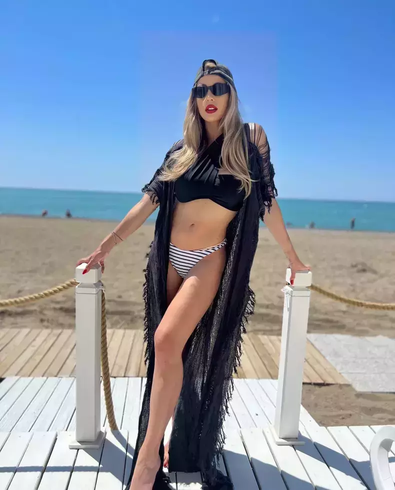 34547120210430835233191906315003431371716896n-1