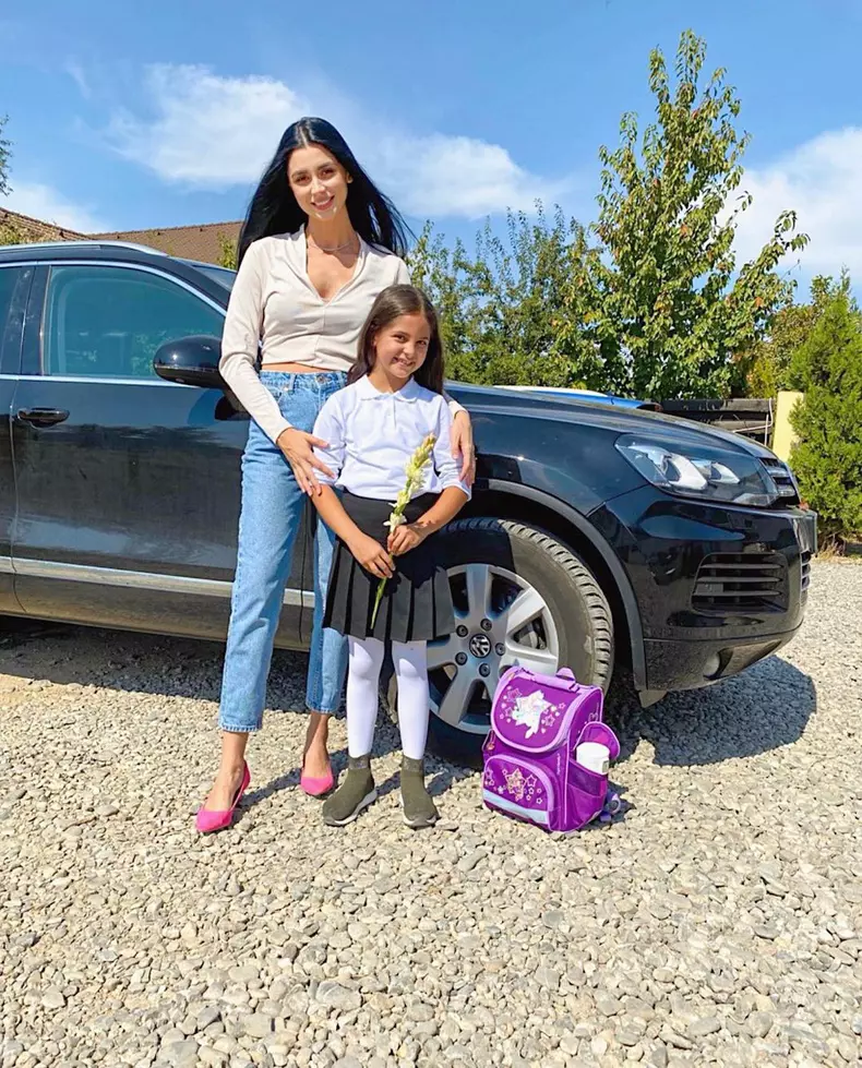 Cristina Ștefan și fiica ei, Delia Maria Ștefan