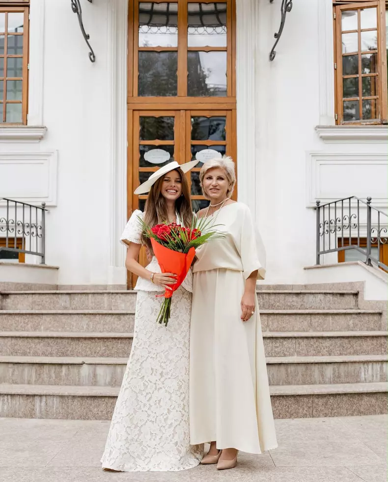 victoria si valerie lungu cununie