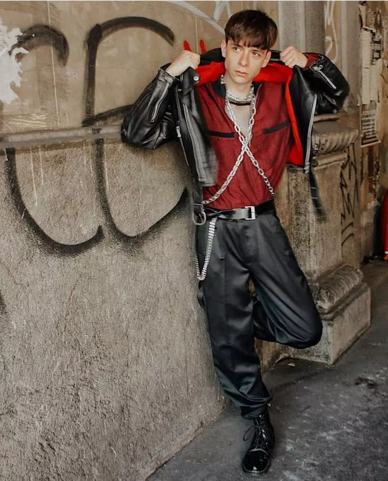 cum-arata-si-cu-ce-se-ocupa-fiul-lui-cristian-topescu-10