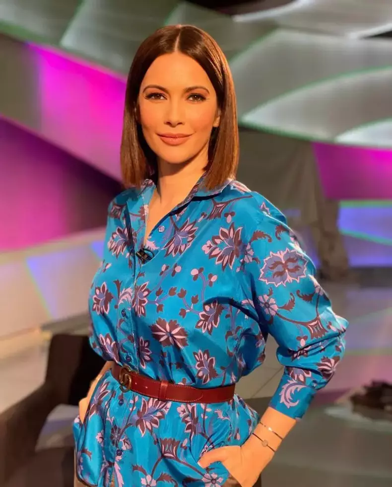 Andreea-Berecleanu-2-1-825x1024-1