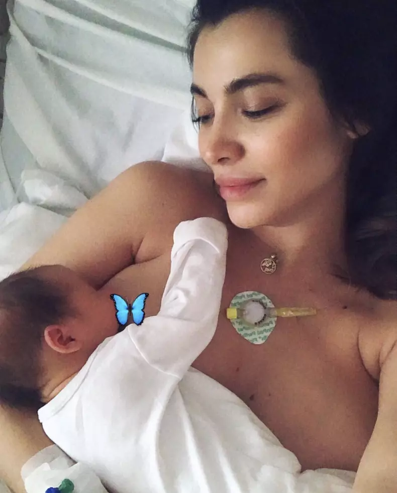 F9FB275B-46A2-4B8D-B4A9-4DDEA19F842C