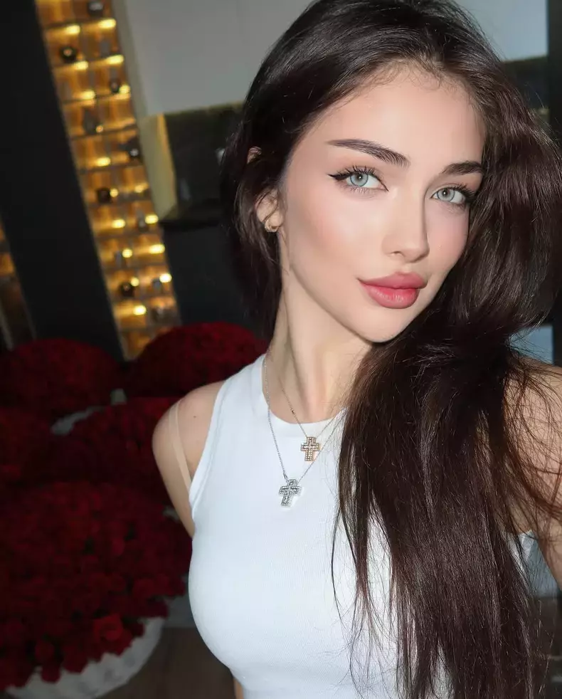 andreea-bostanica-700