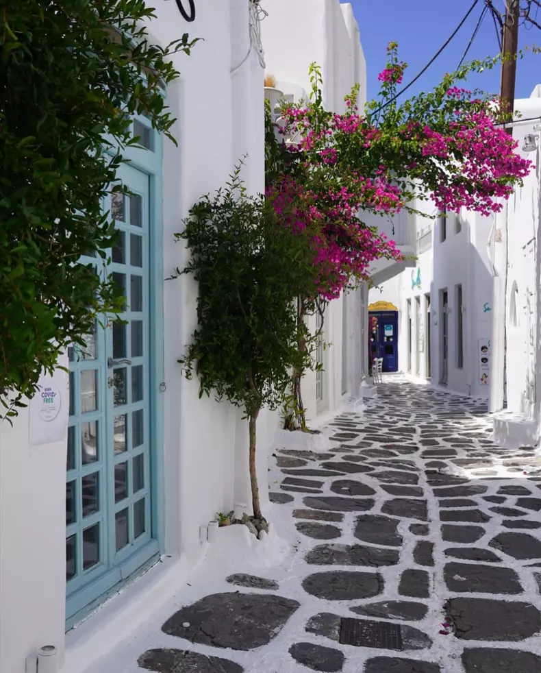 Alexia Eram, vacanta in Mikonos 2021 (5)