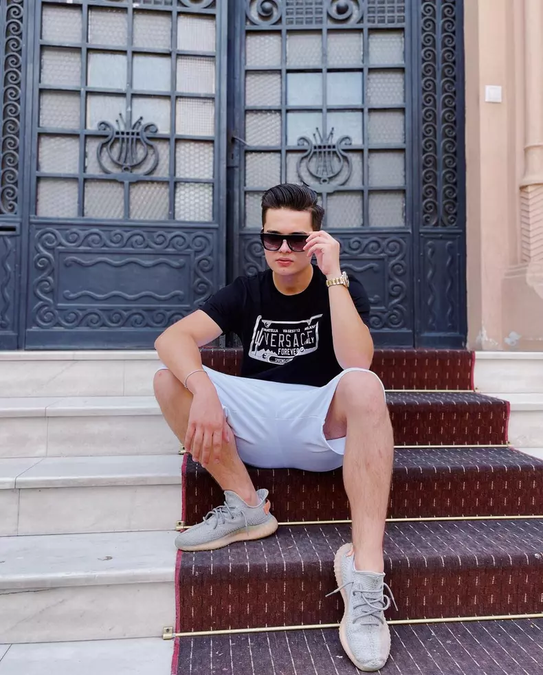 Cum-a-reusit-Selly-sa-cheltuie-25.000-de-euro-intr-o-singura-zi-5