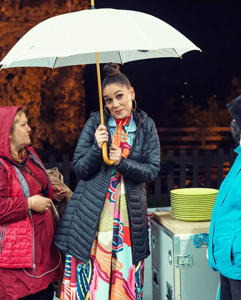 Ce-avantaje-au-obtinut-echipele-de-la-Chefi-fara-limite-2022.-Anuntul-facut-de-Irina-Fodor-in-prima-editie-din-Serres-8