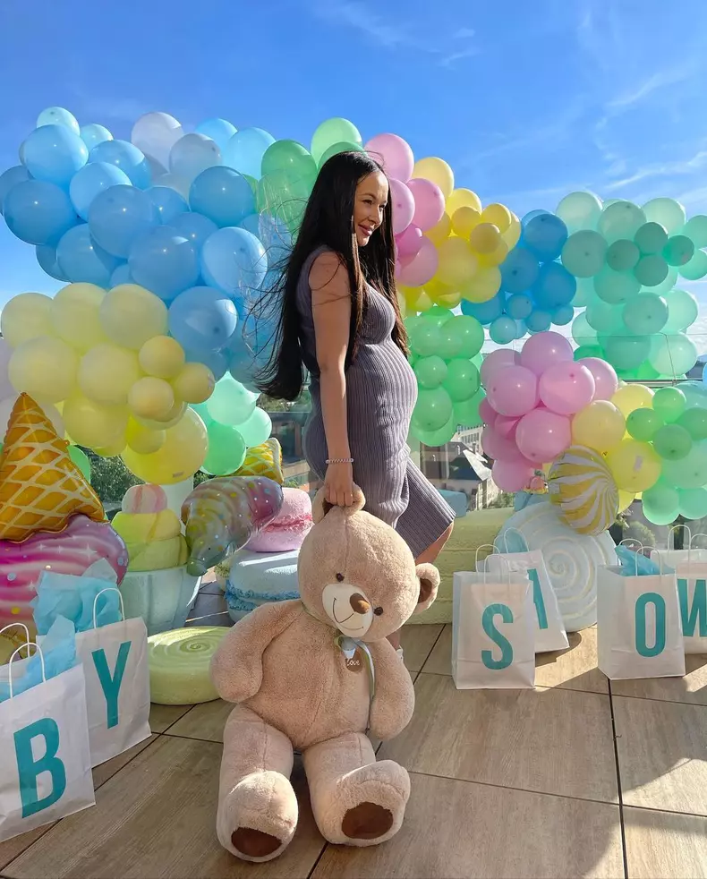 Cum-arata-Vladuta-Lupau-cu-10-saptamani-inainte-de-a-naste-4