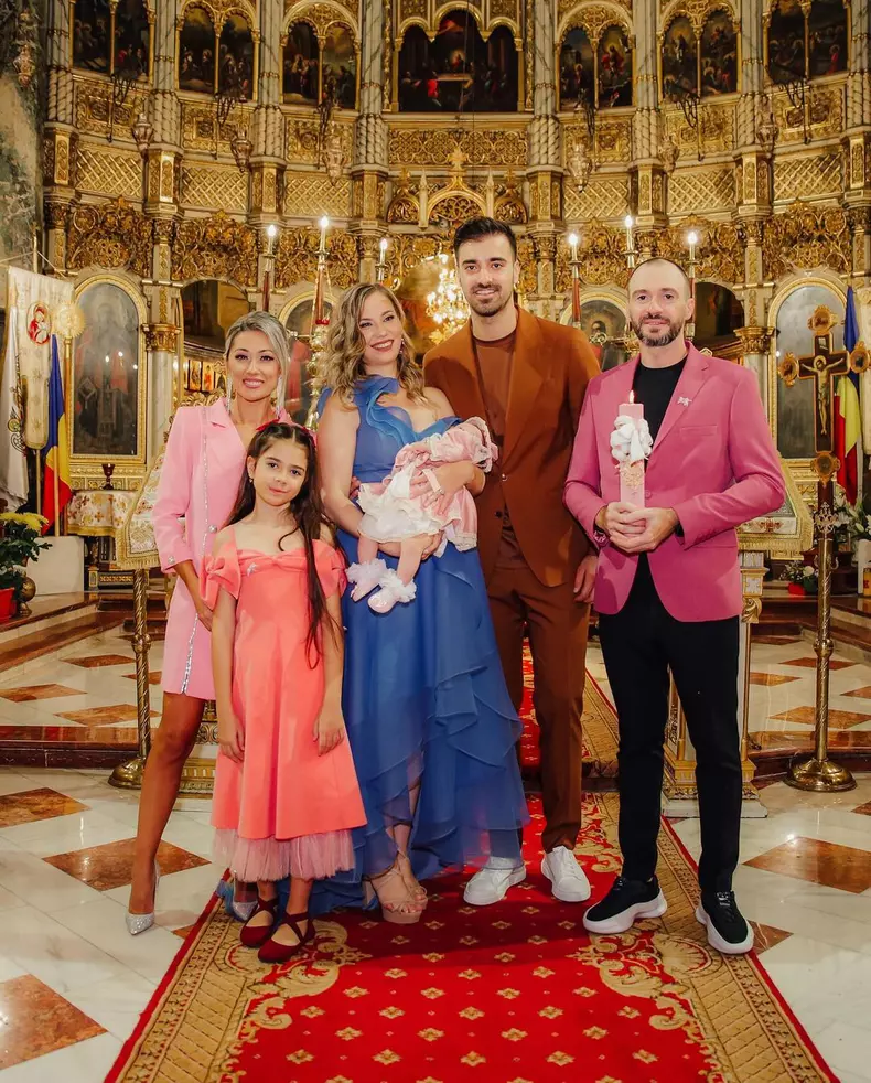 Liviu Teodorescu și soția lui și-au botezat fiica. Primele imagini de la eveniment (4)