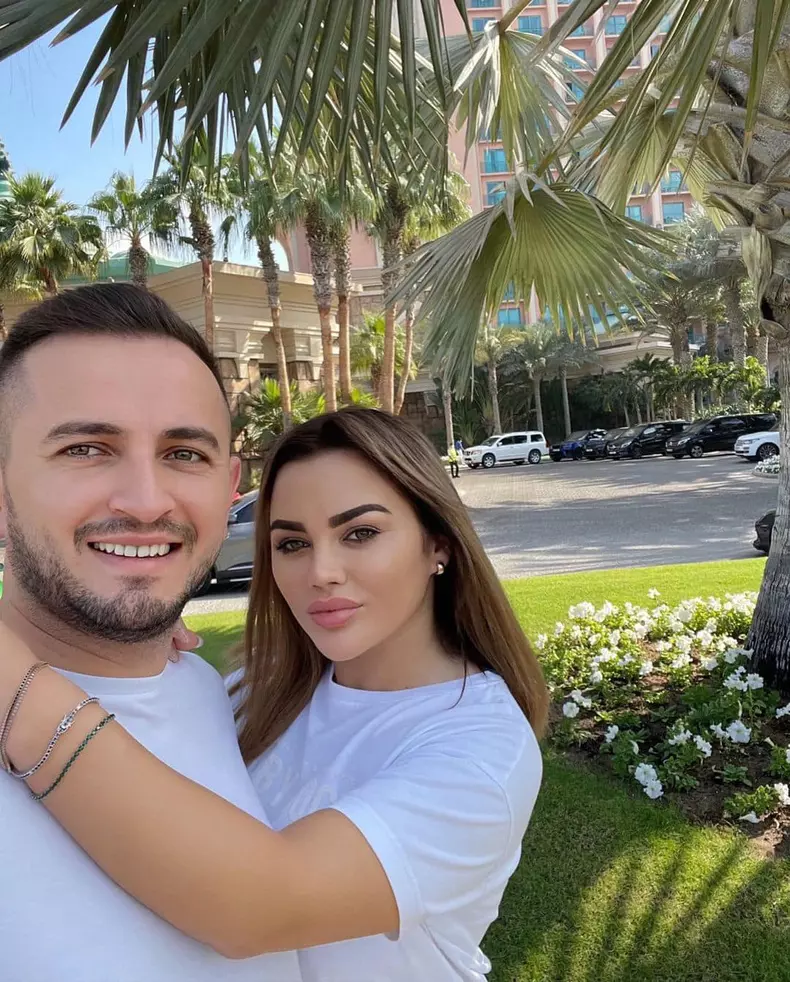 Carmen si iubitul ei, MARIAN