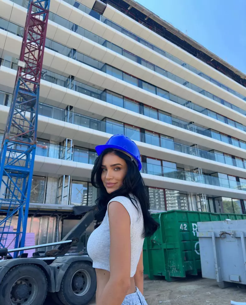 whatsapp-image-2023-07-24-at-12.03.28