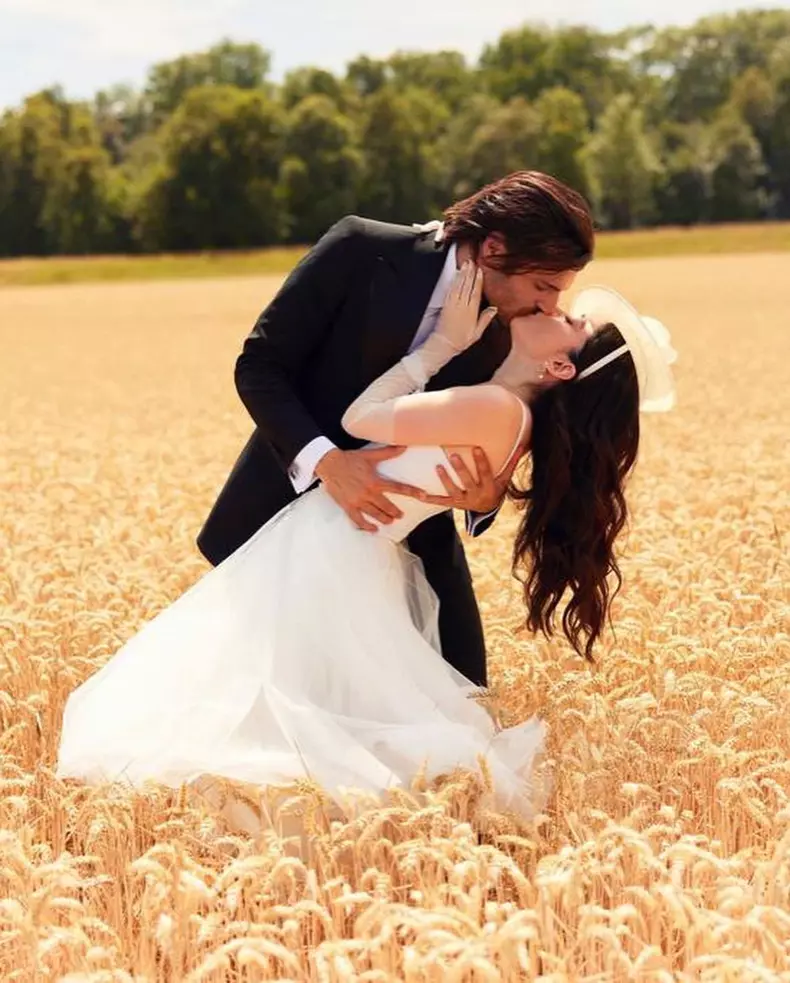 ozgecangurelofficial-293105029_174735555026175_6775406461404209999_n